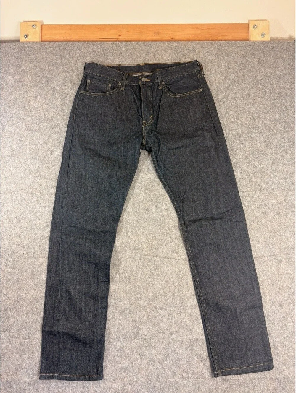 Levi's 502 Jeans 33x30 Tapered Leg Darker Blue Denim Men's